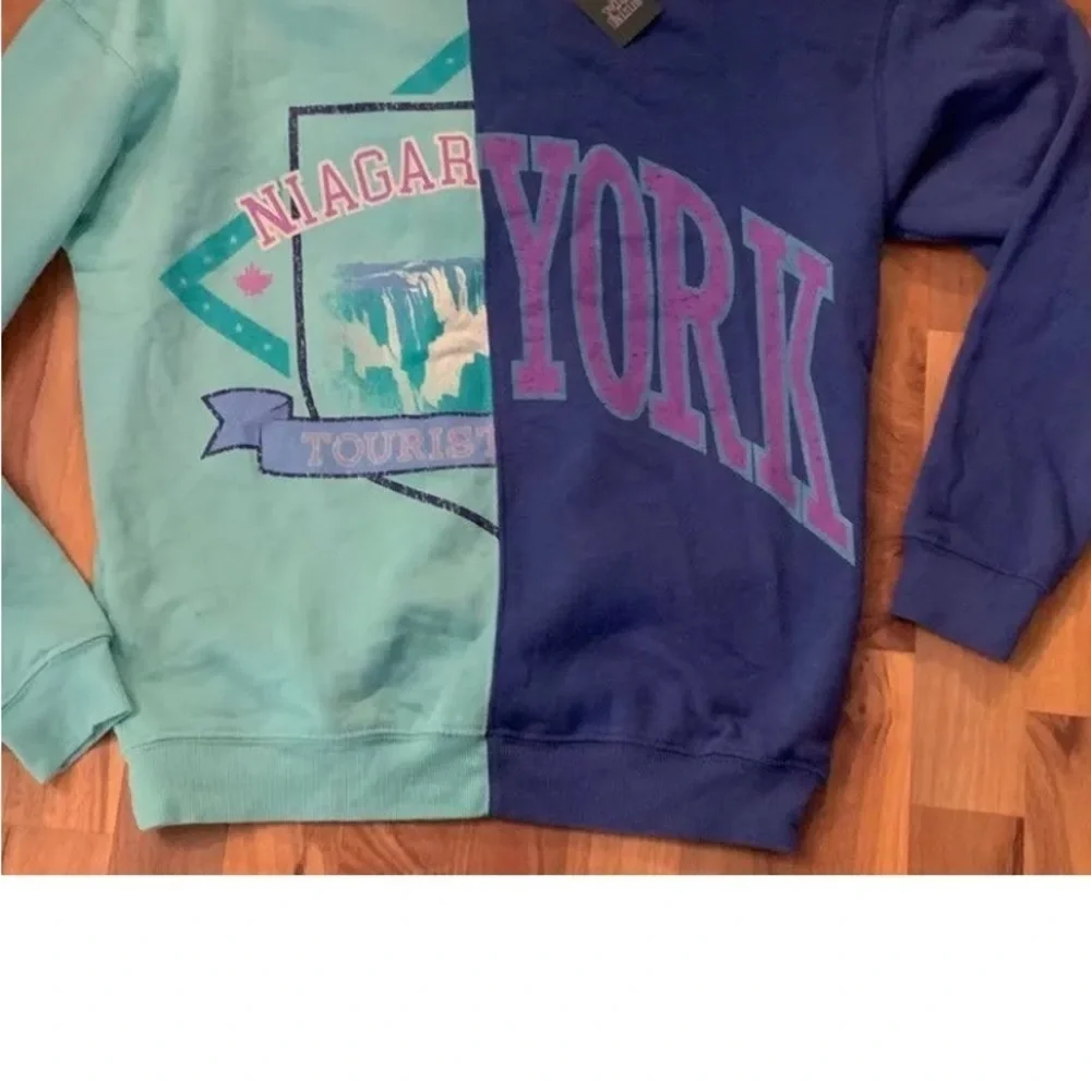 Oversized Sweatshirt Colorblock Niagara Falls NY Wild Fable Blue & Green new - Picture 6 of 9